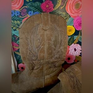 Brown cowgirl boots